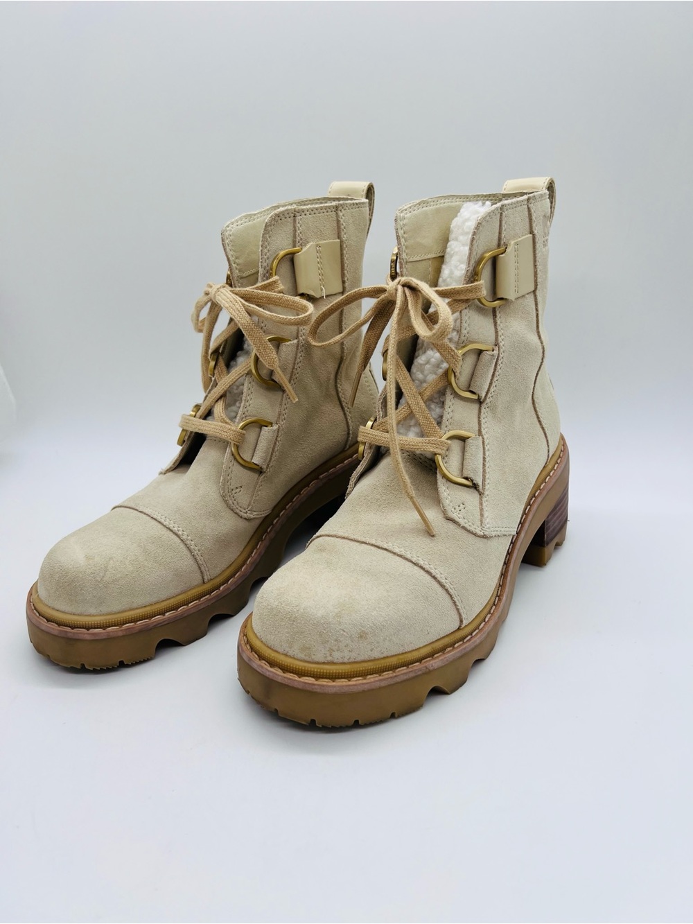 Sorel Cream Lace-Up Suede Lug Sole Platform Boots with Shearling Collar